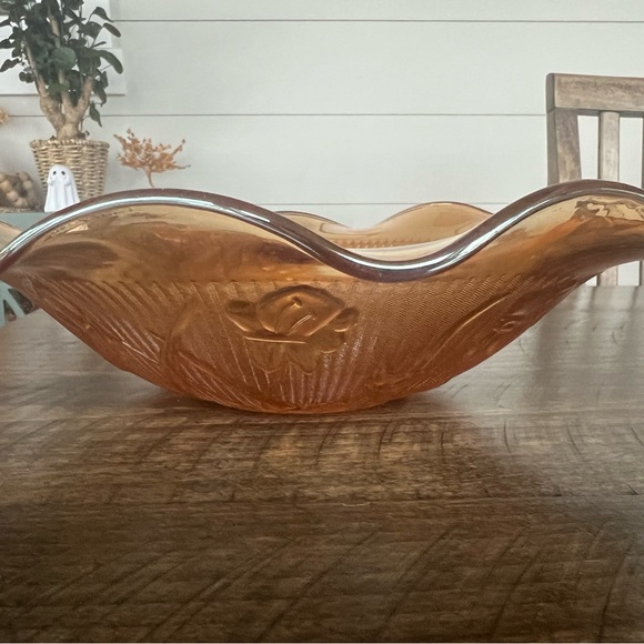 Vintage Jeannette Glass Bowl Herringbone and Iris Pattern - Picture 2 of 7